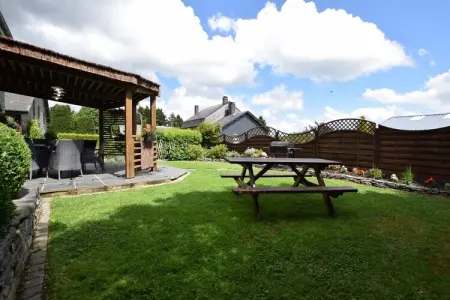 Emouchet, Maison de vacances moderne avec sauna à Jehonville - Photo 29