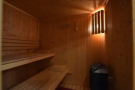 Emouchet, Maison de vacances moderne avec sauna à Jehonville - Photo 36