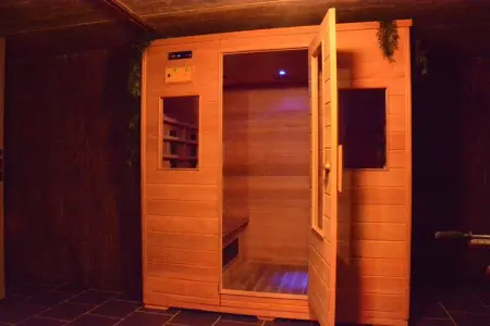 La Brocanteuse, Chalet confortable avec sauna à Jehonville - Photo 4