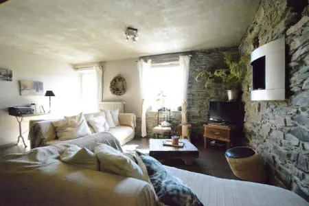 La Brocanteuse, Chalet confortable avec sauna à Jehonville - Photo 6