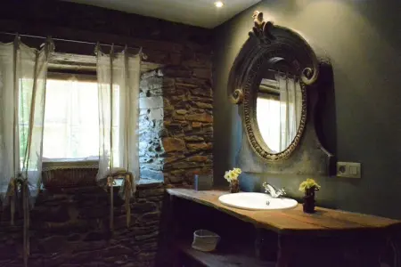 La Brocanteuse, Chalet confortable avec sauna à Jehonville - Photo 11