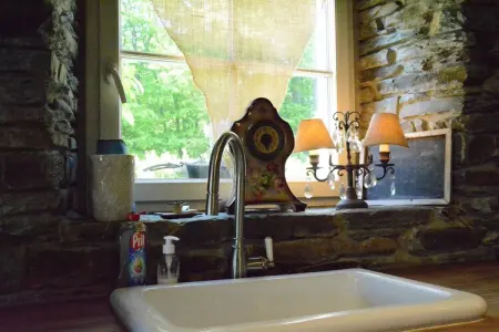 La Brocanteuse, Chalet confortable avec sauna à Jehonville - Photo 32