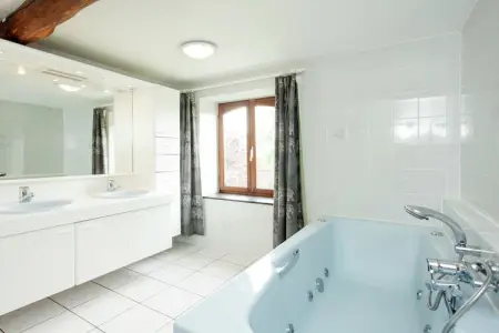 La Cîtaudine, Maison de vacances spacieuse à Humain avec jardin - Photo 22