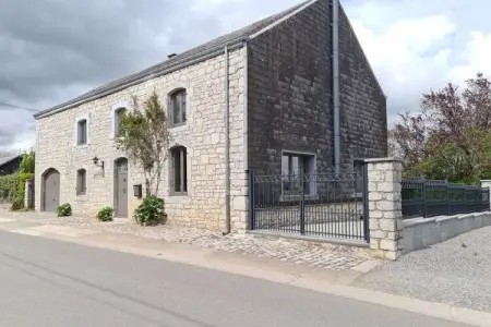 La Cîtaudine, Maison de vacances spacieuse à Humain avec jardin - Photo 36