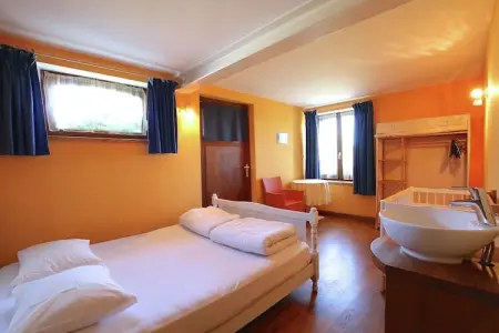 Li Vêrt Veschau, Ferme spacieuse avec terrasse à Wellin - Photo 9