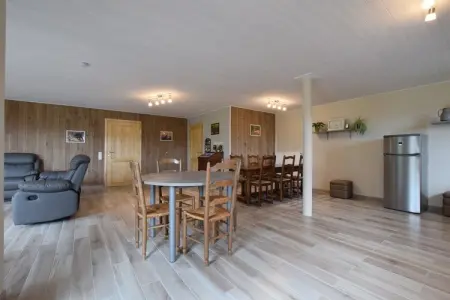 Le Charme de la Forêt, Maison de vacances moderne à Daverdisse avec jardin - Photo 8