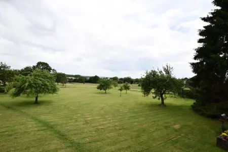 La Maison du Druide, Gîte authentique situé à Weris avec jardin privé - Photo 31