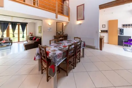 Bird Symphony, Charmante maison de vacances à Bohon près de la rivière
Bird Symphony vient d etre rafraichie. - Photo 13