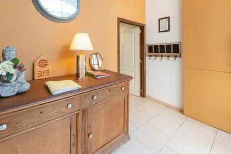 Bird Symphony, Charmante maison de vacances à Bohon près de la rivière
Bird Symphony vient d etre rafraichie. - Photo 26