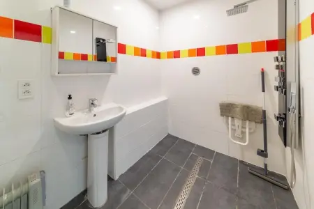 Bird Symphony, Charmante maison de vacances à Bohon près de la rivière
Bird Symphony vient d etre rafraichie. - Photo 32