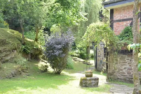 Le Moulin Sylvestre, Gîte d'époque avec jardin près de la forêt à Harre - Photo 22