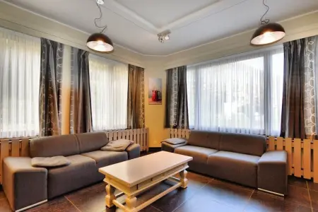 Gite le Marcourt, Maison de vacances fascinante avec jardin privé à Marcourt - Photo 1