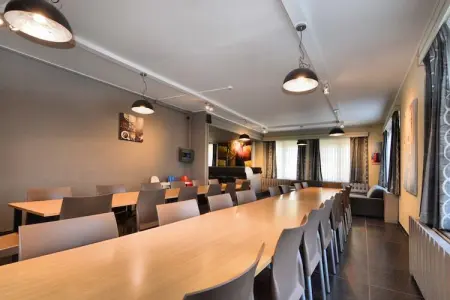 Gite le Marcourt, Maison de vacances fascinante avec jardin privé à Marcourt - Photo 6