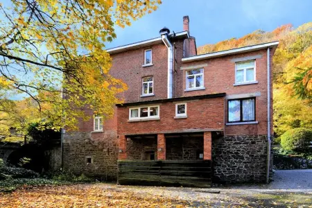 Gite le Marcourt, Maison de vacances fascinante avec jardin privé à Marcourt - Photo 8