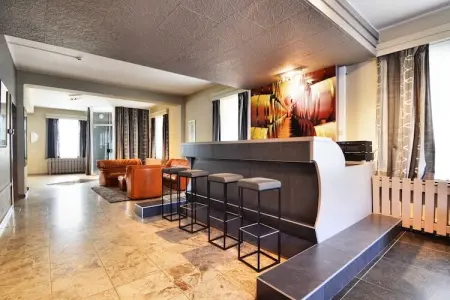 Gite le Marcourt, Maison de vacances fascinante avec jardin privé à Marcourt - Photo 9