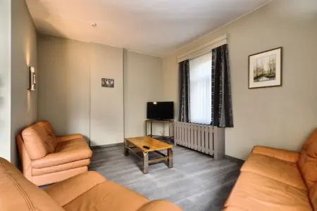 Gite le Marcourt, Maison de vacances fascinante avec jardin privé à Marcourt - Photo 15