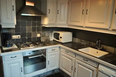 Presbytère, Maison de vacances confortable avec jardin située à Hotton - Photo 6