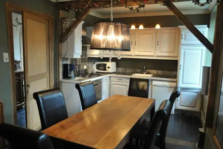 Presbytère, Maison de vacances confortable avec jardin située à Hotton - Photo 9