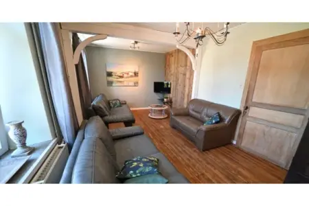 Presbytère, Maison de vacances confortable avec jardin située à Hotton - Photo 13