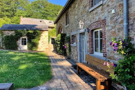 Fermette Erpigny, Maison de vacances rénovée à Érezée avec sauna - Photo 8