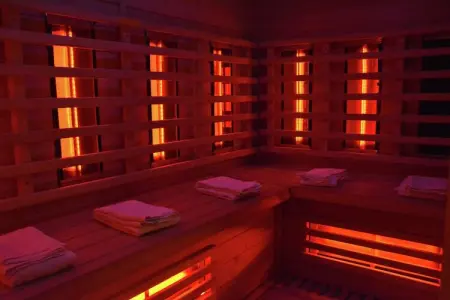 Le Bontemps, Agréable villa à Érezée avec sauna - Photo 4