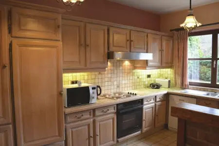 Le Bontemps, Agréable villa à Érezée avec sauna - Photo 14