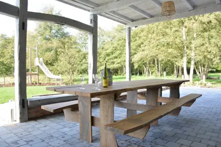 Au Bord de la Rivière, Grand gîte à Érezée avec sauna - Photo 14