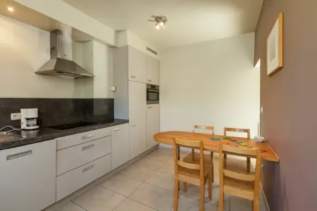 't Patershuys, Ferme accueillante avec jardin clôturé proche lac à Vleteren - Photo 7