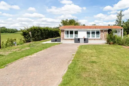 Chalet Den Keibilk, Chalet confortable avec jardin privé près du lac à Westouter - Photo 4