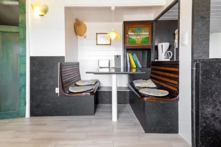 Chalet Den Keibilk, Chalet confortable avec jardin privé près du lac à Westouter - Photo 6