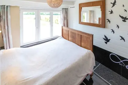 Chalet Den Keibilk, Chalet confortable avec jardin privé près du lac à Westouter - Photo 9