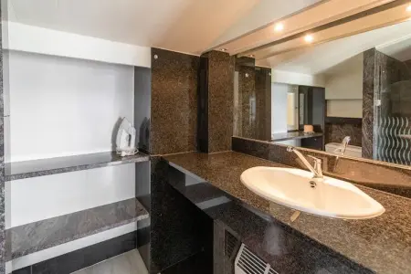 Chalet Den Keibilk, Chalet confortable avec jardin privé près du lac à Westouter - Photo 12