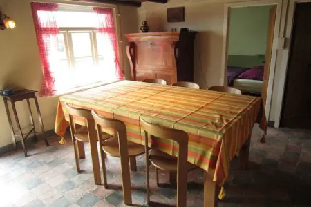 Het Boerderijtje, Maison de vacances avec jardin clôturé en forêt à Proven - Photo 1