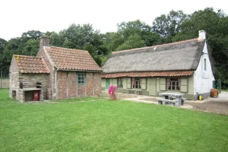Het Boerderijtje, Maison de vacances avec jardin clôturé en forêt à Proven - Photo 4