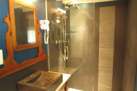 Het Boerderijtje, Maison de vacances avec jardin clôturé en forêt à Proven - Photo 22