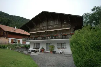 Schweiz, Haus in Wilderswil, Haus Zumbrunn CH-3812-01 N°530393