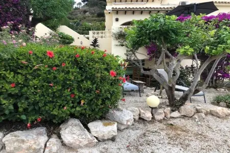 Casa Kola, Appartement dans villa avec belle vue mer et piscine commune - Photo 17