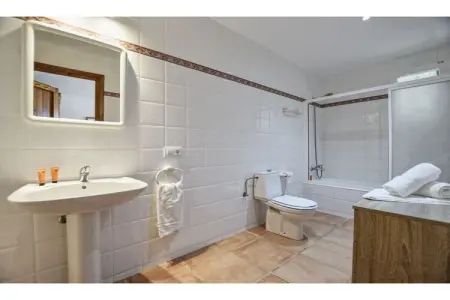 India Enzell, Luxueuse demeure à Es Mercadal avec piscine privée - Photo 14