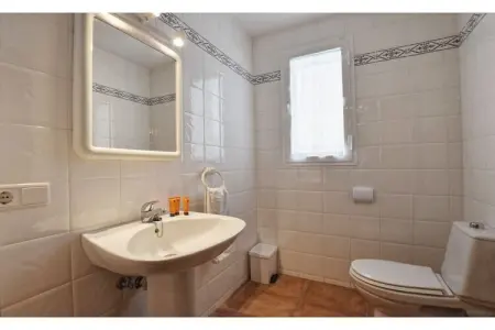 India Enzell, Luxueuse demeure à Es Mercadal avec piscine privée - Photo 17