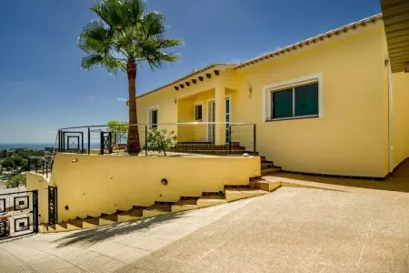 Casa Chloé, Villa séduisante sur la Costa Blanca, vue sur la plage - Photo 25