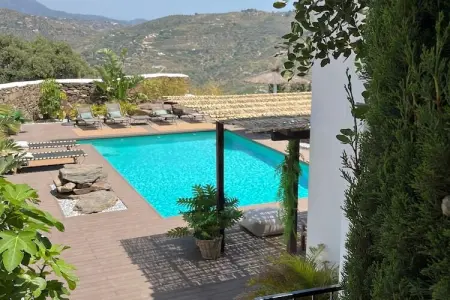 Villa Aurora, Villa moderne avec piscine privée à Sayalonga - Photo 9