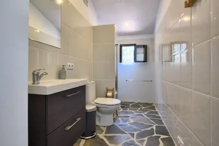 Villa Aurora, Villa moderne avec piscine privée à Sayalonga - Photo 19