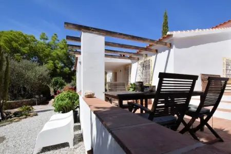 Villa Aurora, Villa moderne avec piscine privée à Sayalonga - Photo 23