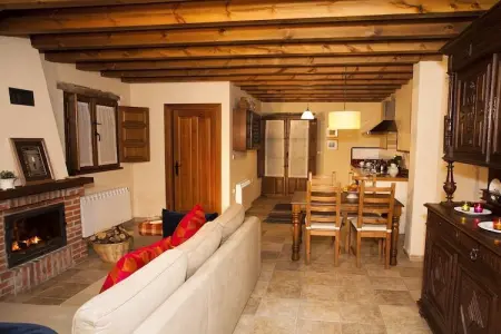 Pruneda II, Spacieux gîte à Nava avec piscine - Photo 11