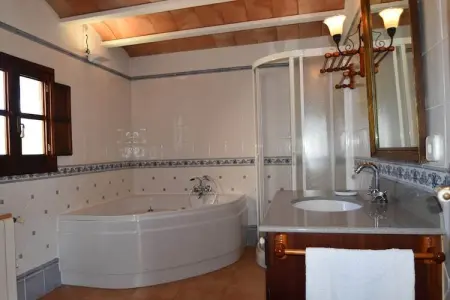 Can Daifa, Belle demeure avec jacuzzi à San Rafael - Photo 22