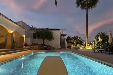 El Paraíso, Villa spacieuse à Moraira avec piscine - Photo 37