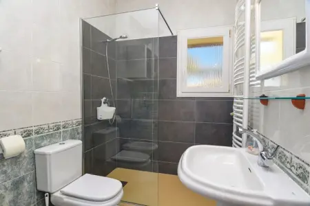 Renata, Villa avec vue mer, équipée d'une piscine à Benitachell - Photo 17