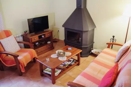 Can Códol 1, Chalet typique avec piscine en Catalogne, en Espagne - Photo 3