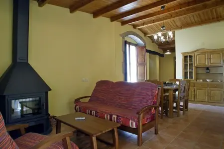 Can Códol 1, Chalet typique avec piscine en Catalogne, en Espagne - Photo 12