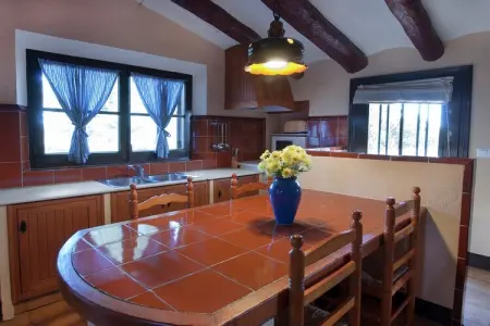 L'Olivera Dalt i Baix, Charmant gîte avec piscine à Subirats - Photo 4